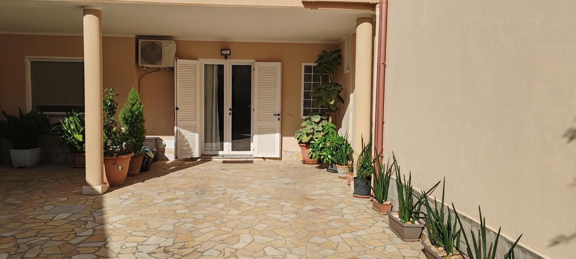 Casa Gio Διαμέρισμα Assemini Εξωτερικό φωτογραφία
